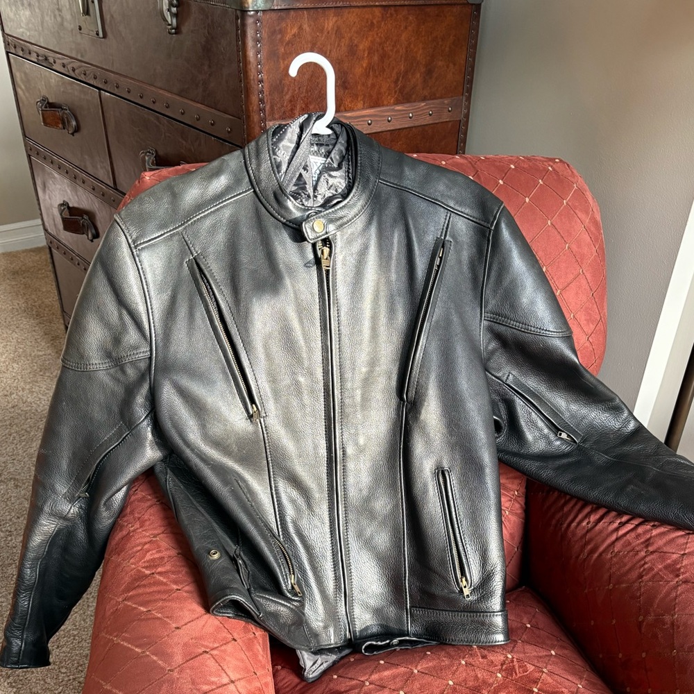 Men's Fox Creek Black “Grayson” Leather Motorcycle Jacket Size 48